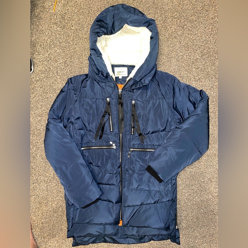 Orolay women’s large coat. Sherpa lined hood. Super warm!